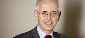 Dr. Andreas Reiner